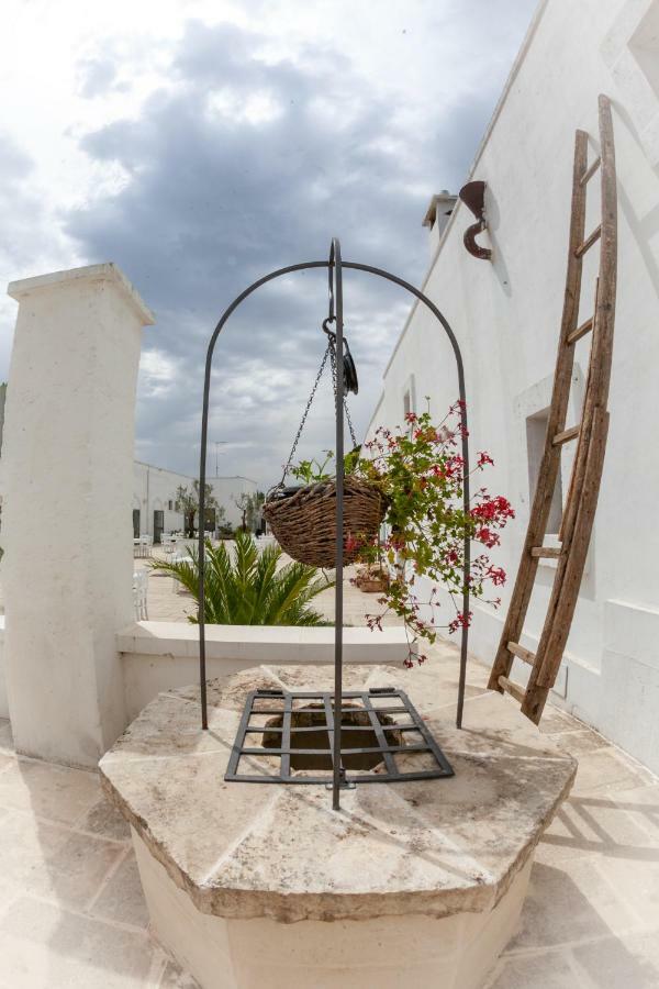 Вилла Masseria Ogliarola Squinzano Экстерьер фото
