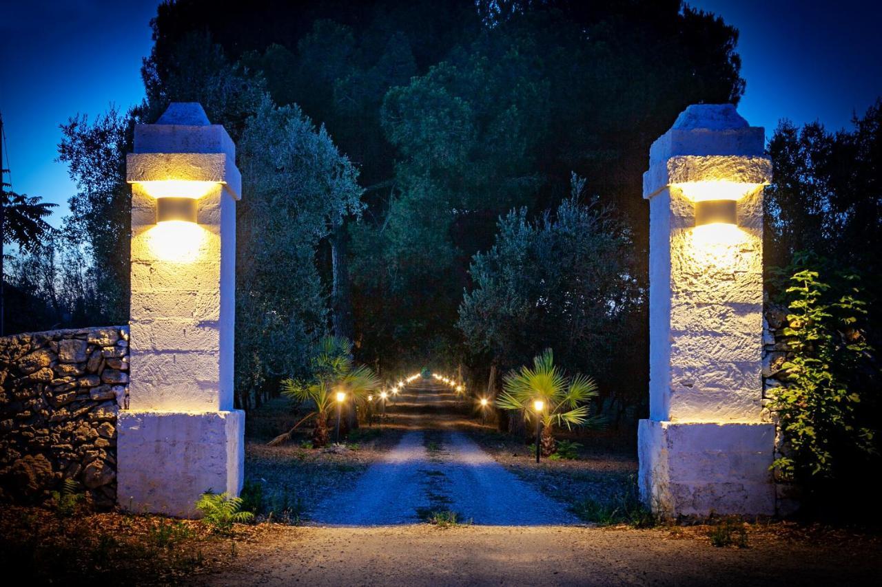Вилла Masseria Ogliarola Squinzano Экстерьер фото